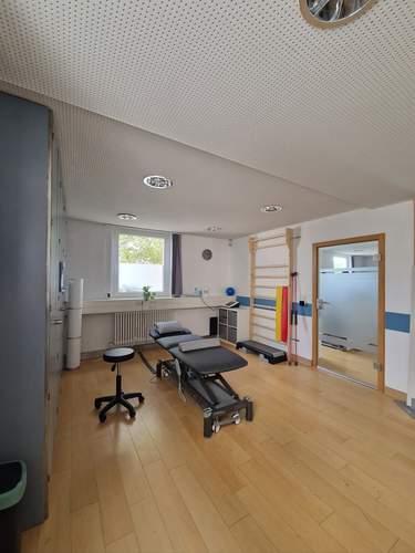Behandlungsraum in der PhysioVita-Praxis Heusweiler